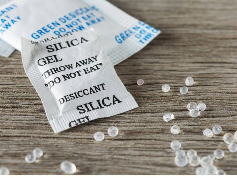 Pochłanianie wilgoci. Domowe sposoby na to, co pochłania wilgoć. Najlepsze domowe pochłaniacze wilgoci